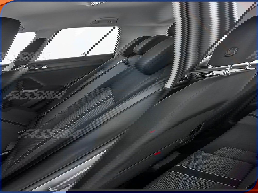 Volkswagen T-Roc usata a Milano (11)