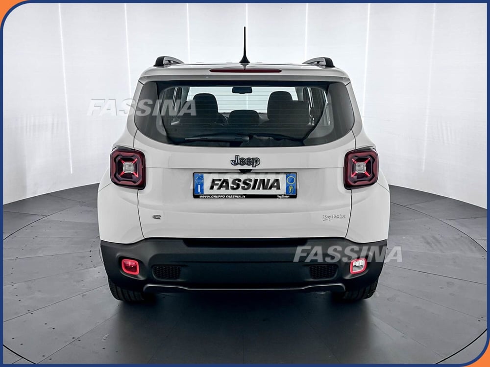 Jeep Renegade nuova a Milano (5)