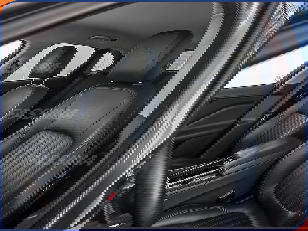 Jaguar F-Pace usata a Milano (8)