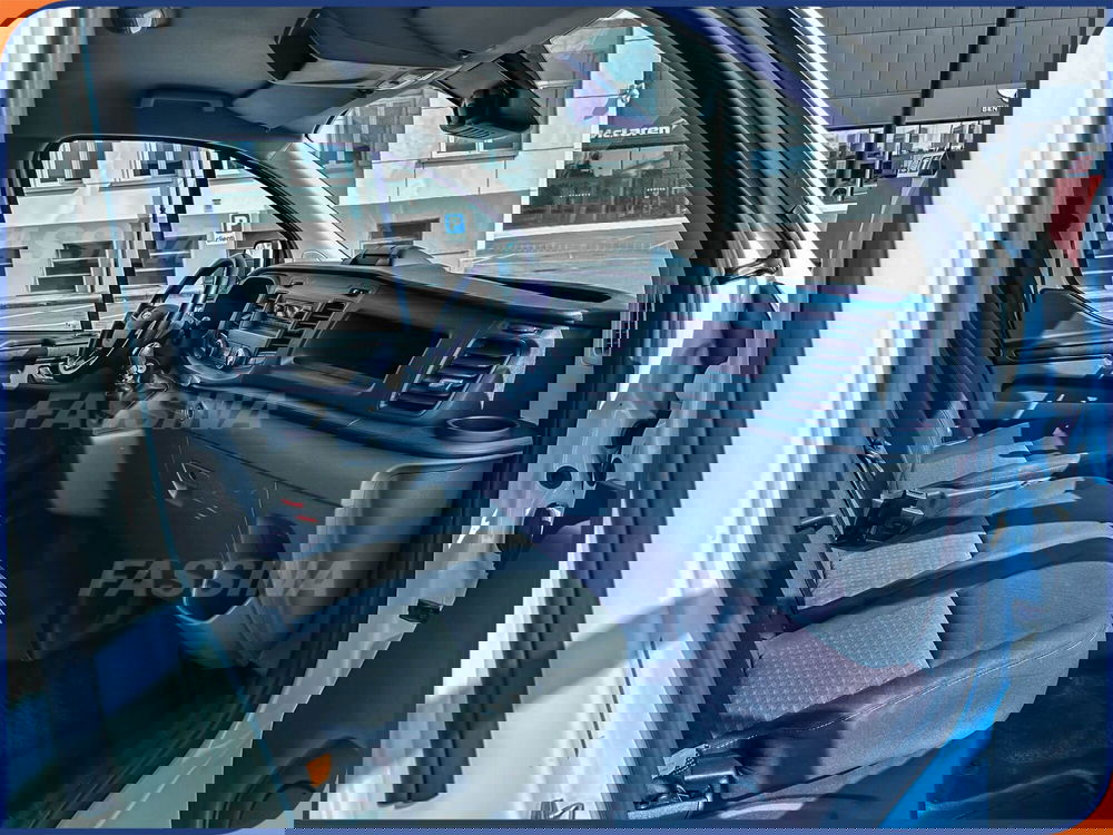 Ford Transit Custom Furgone usata a Milano (10)