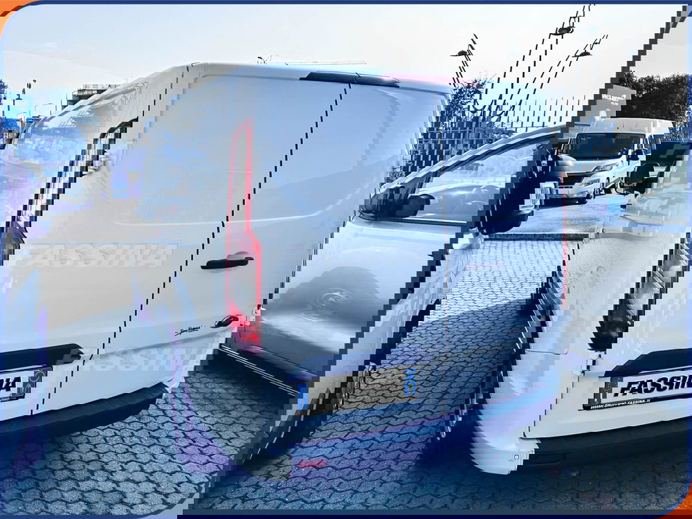 Ford Transit Custom Furgone usata a Milano (4)