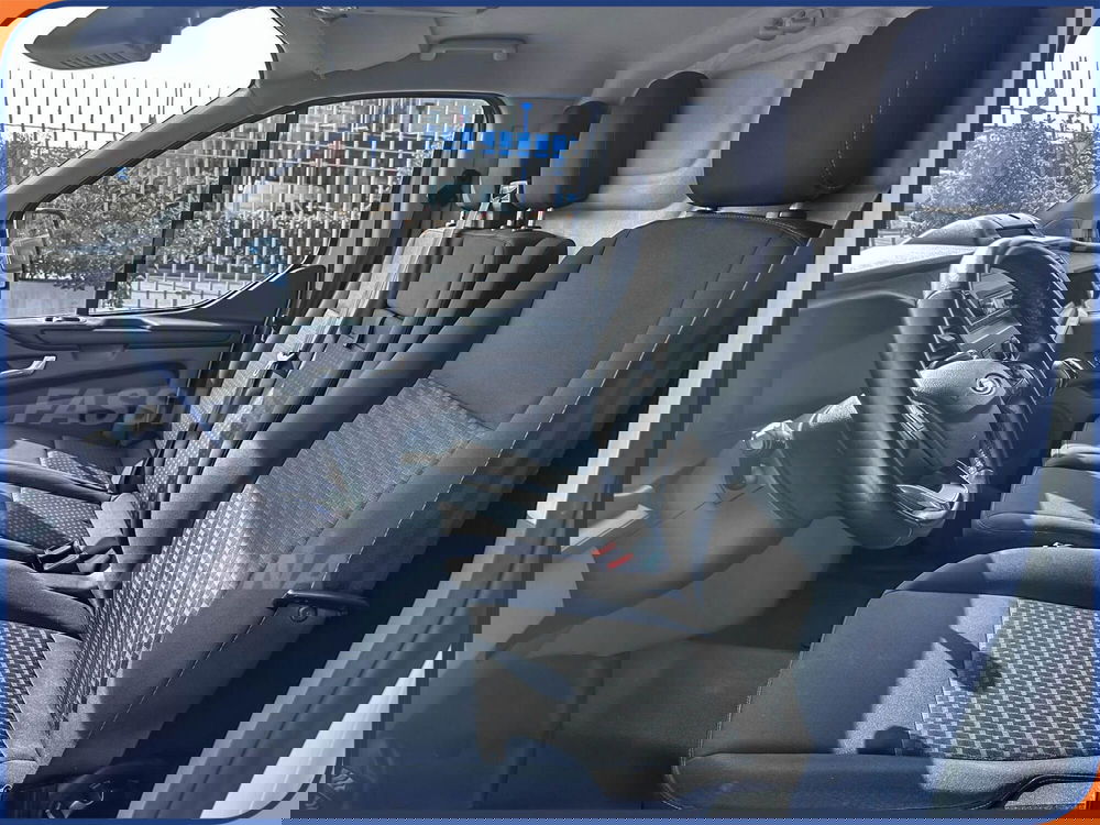 Ford Transit Custom Furgone usata a Milano (8)