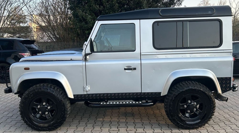 Land Rover Defender usata a Ferrara (6)
