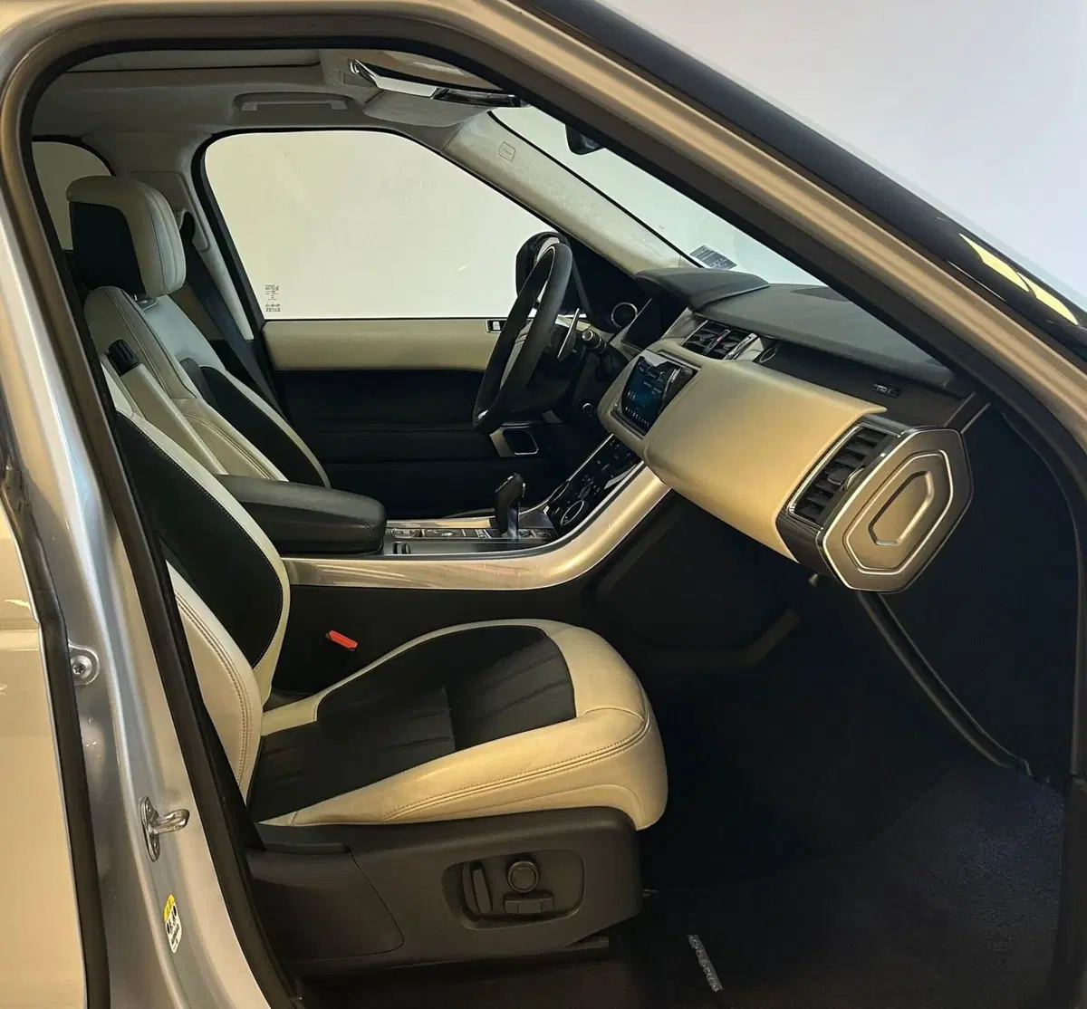 Land Rover Range Rover Sport usata a Ferrara (4)