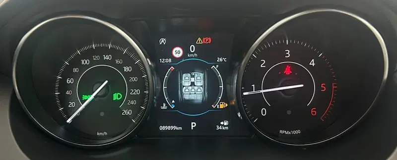 Jaguar E-Pace usata a Ferrara (10)