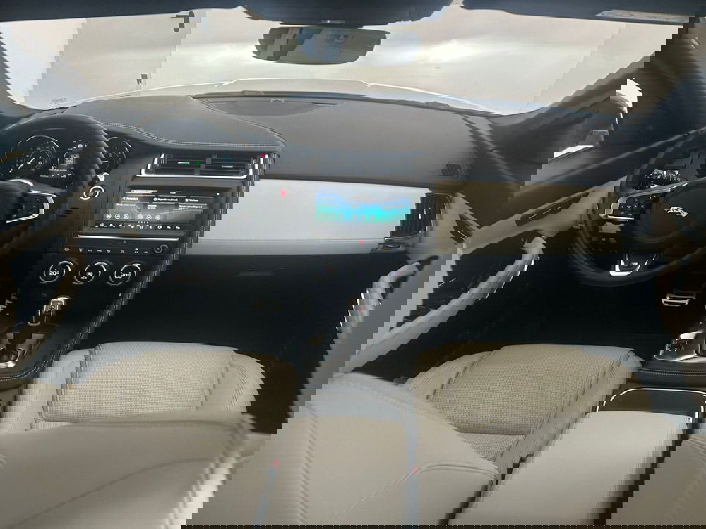 Jaguar E-Pace usata a Ferrara (3)