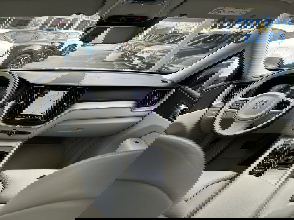 Volvo XC60 usata a Torino (14)