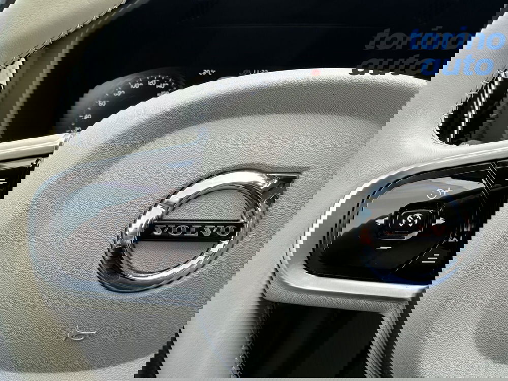 Volvo XC60 usata a Torino (18)