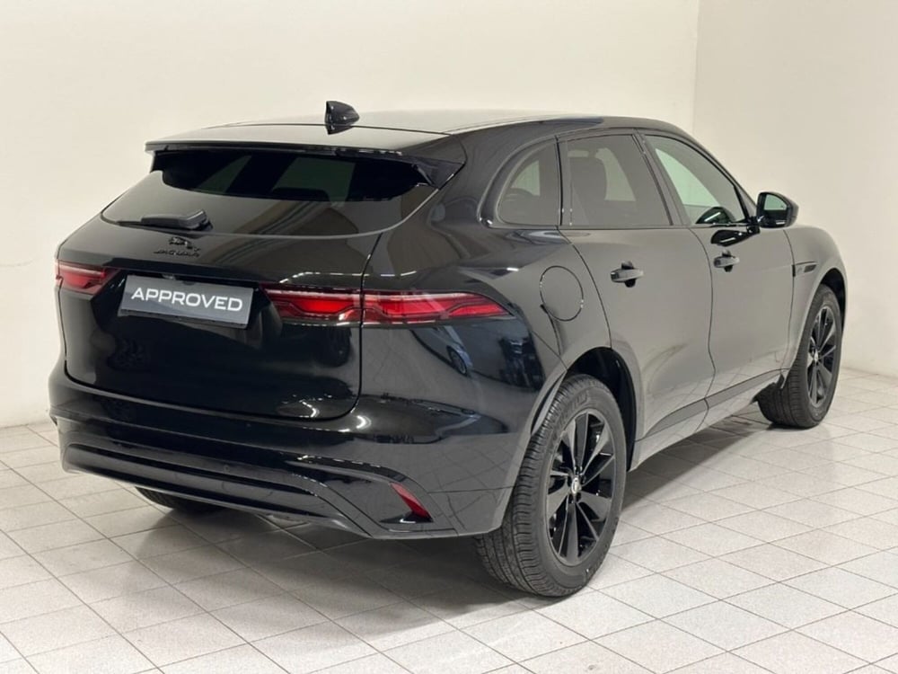 Jaguar F-Pace usata a Verbano Cusio Ossola (2)