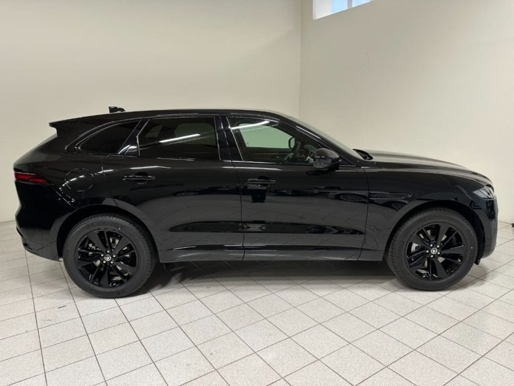 Jaguar F-Pace usata a Verbano Cusio Ossola (6)