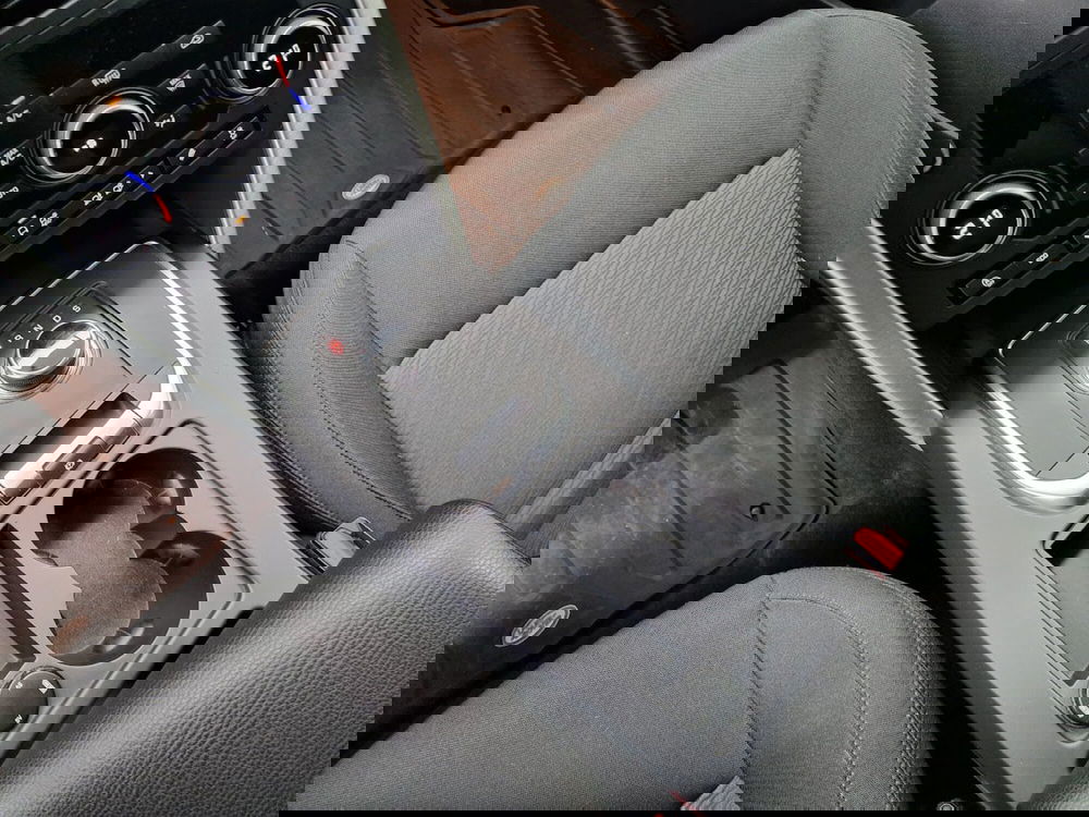 Land Rover Discovery Sport usata a Verbano Cusio Ossola (12)