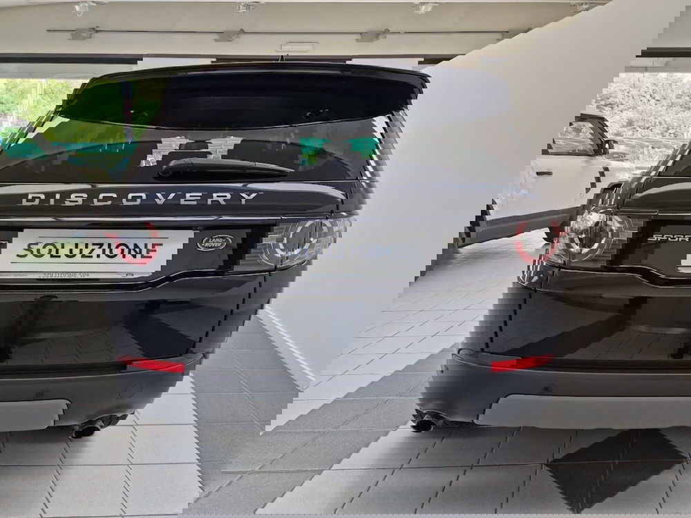 Land Rover Discovery Sport usata a Verbano Cusio Ossola (7)