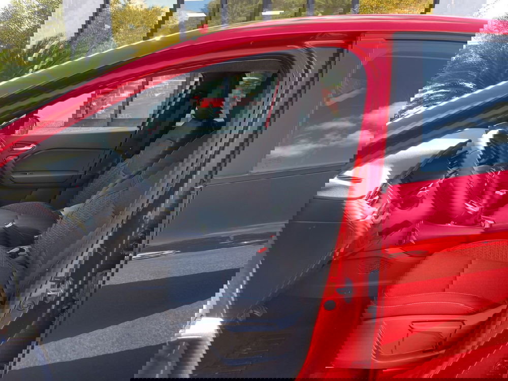 Renault Captur nuova a Latina (12)