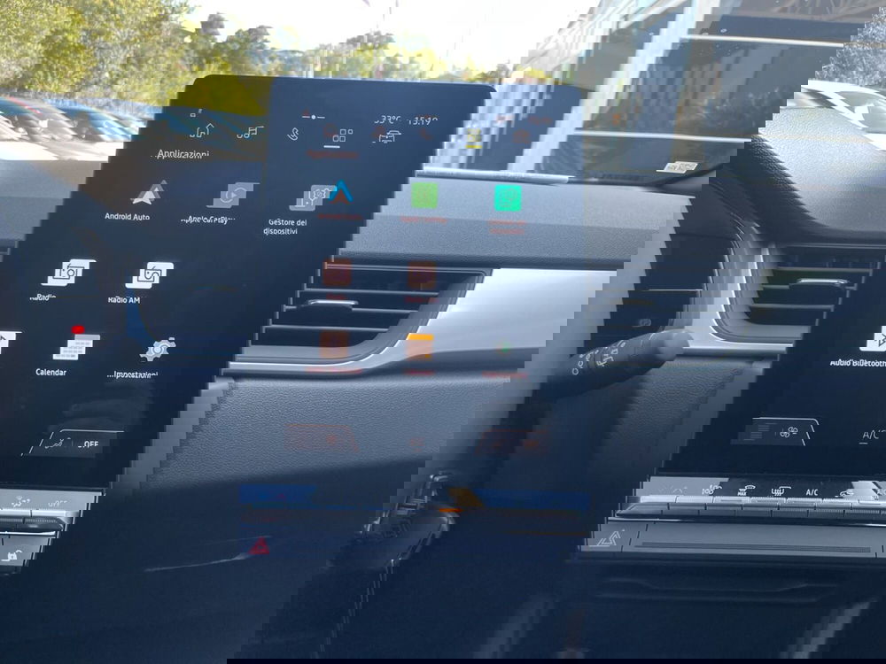 Renault Captur nuova a Latina (14)