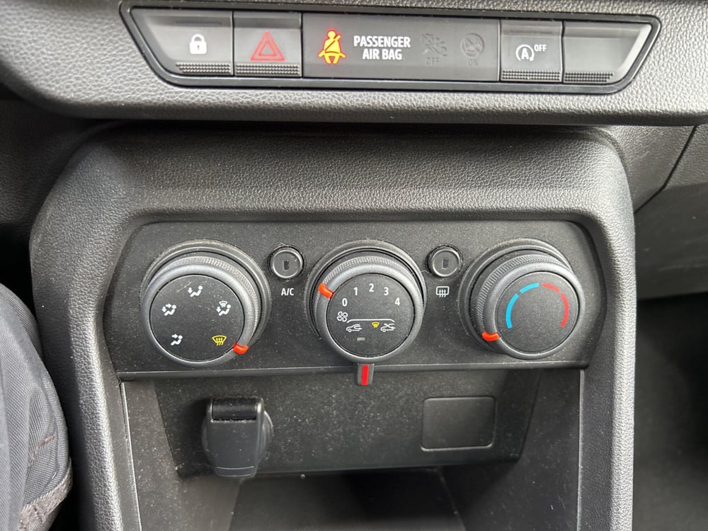 Dacia Sandero usata a Latina (18)