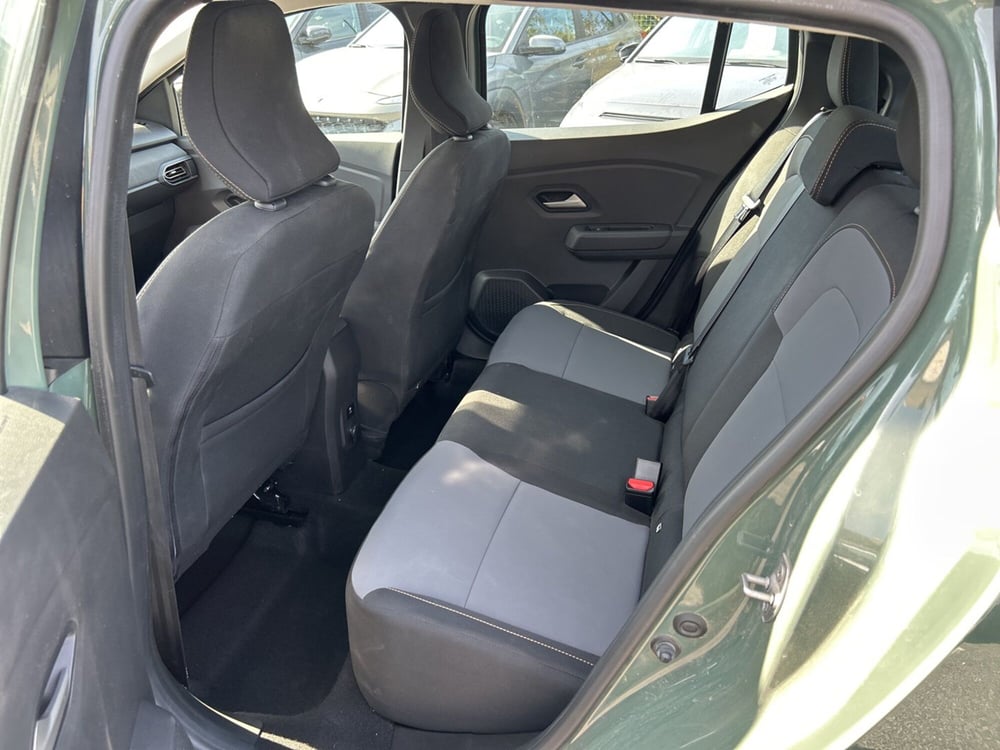 Dacia Sandero Stepway usata a Latina (12)