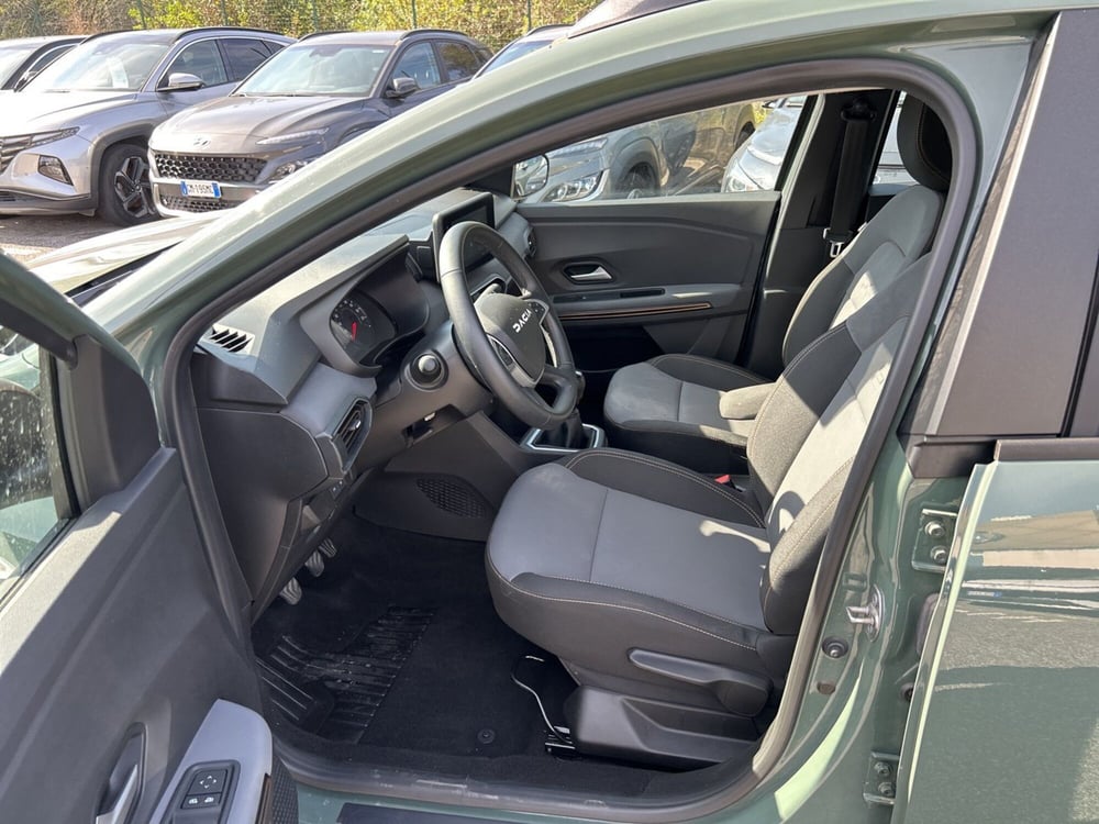 Dacia Sandero Stepway usata a Latina (13)