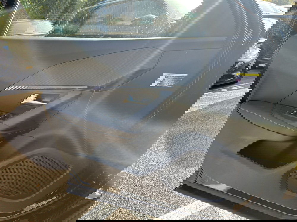 Peugeot 2008 nuova a Latina (19)