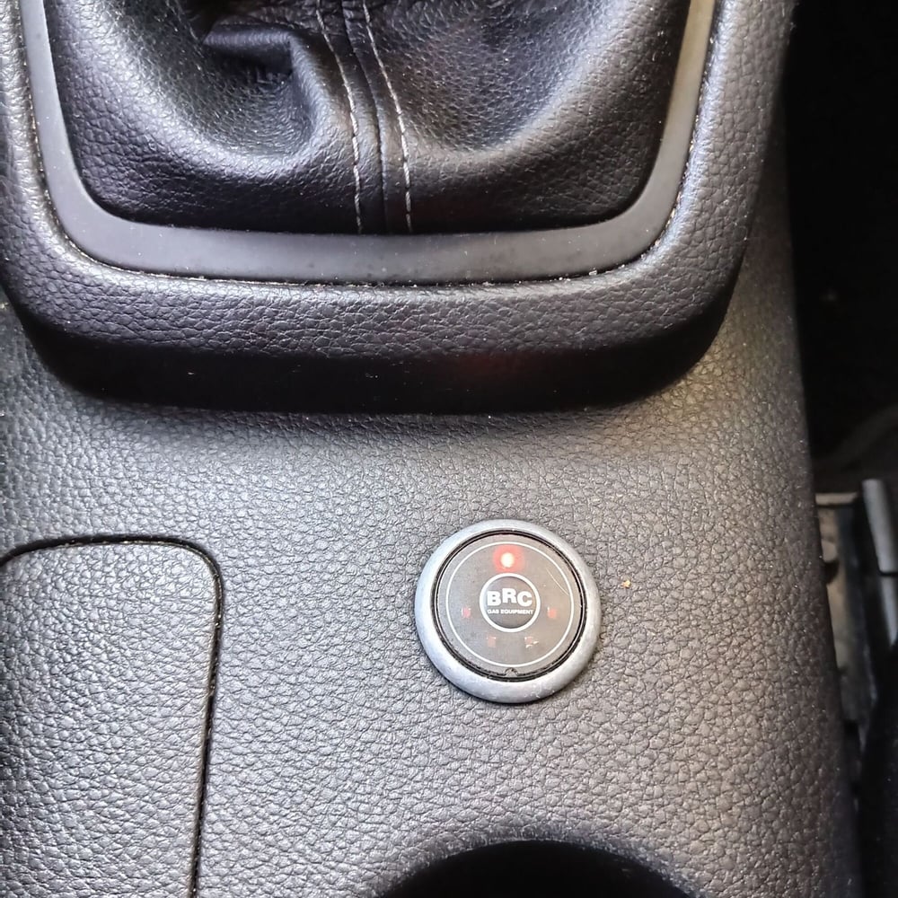 Kia Stonic usata a L'Aquila (14)