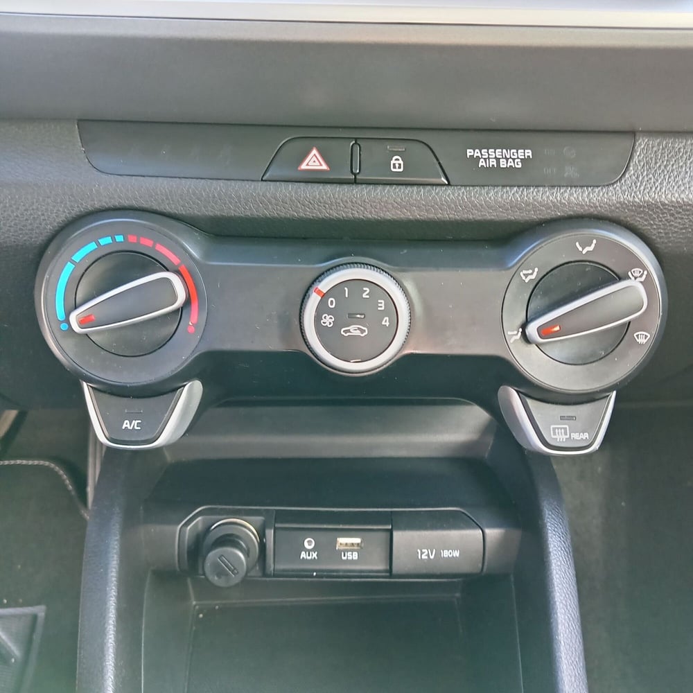 Kia Stonic usata a L'Aquila (9)