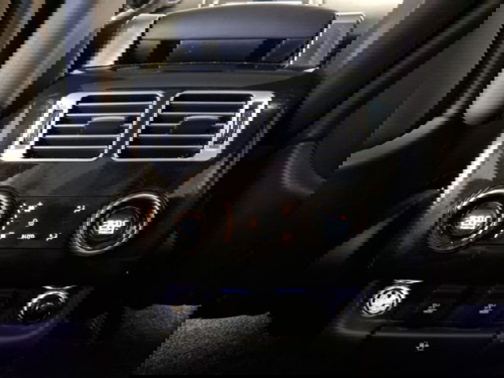 Land Rover Range Rover usata a Livorno (17)