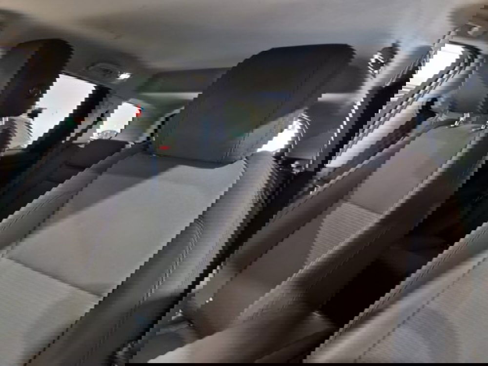 Land Rover Discovery Sport usata a Livorno (15)