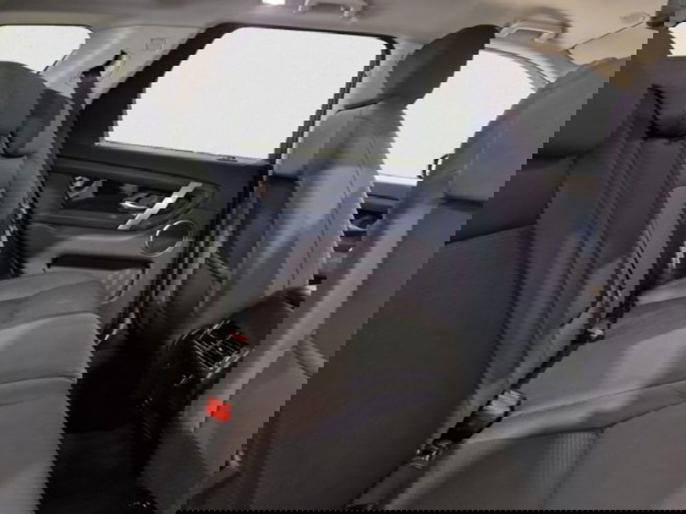 Land Rover Discovery Sport usata a Livorno (18)