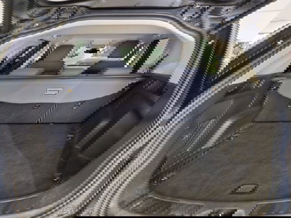 Land Rover Discovery Sport usata a Livorno (19)