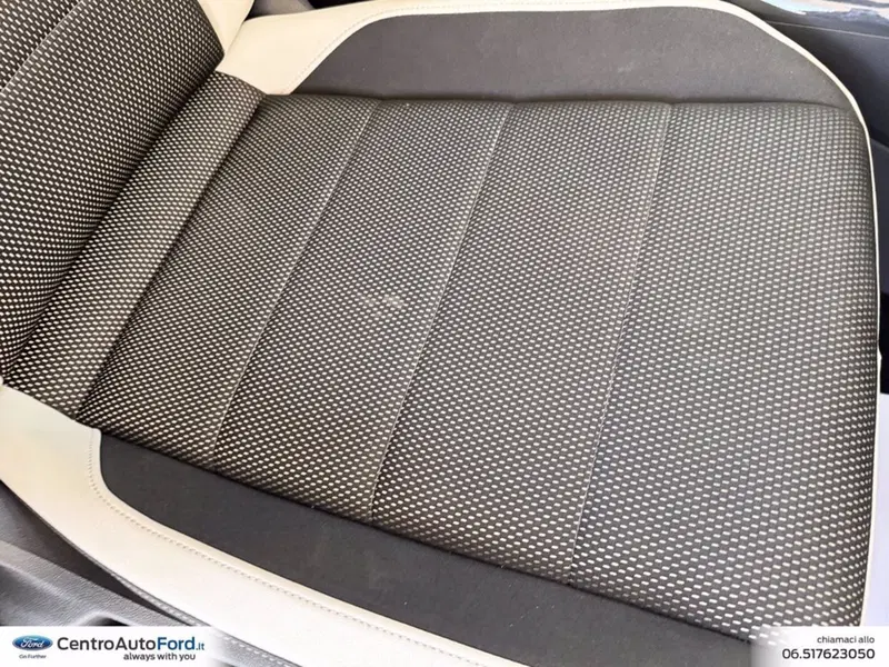 Volkswagen T-Roc usata a Roma (8)