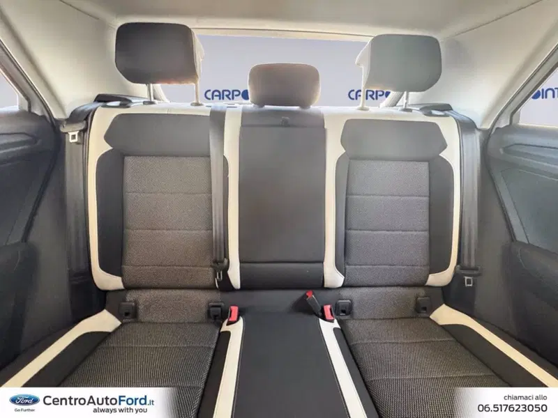 Volkswagen T-Roc usata a Roma (9)