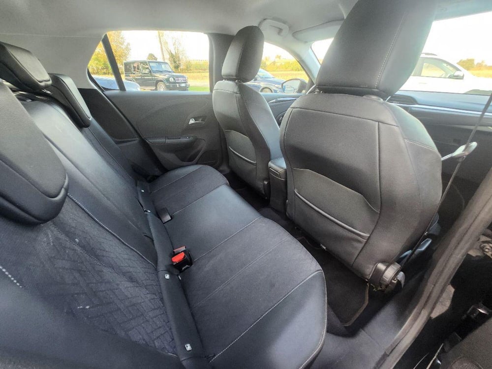 Opel Corsa usata a Milano (10)