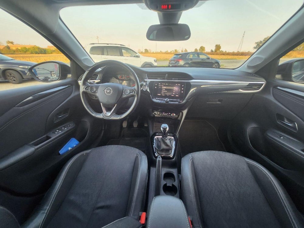 Opel Corsa usata a Milano (13)