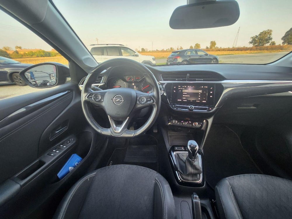Opel Corsa usata a Milano (14)