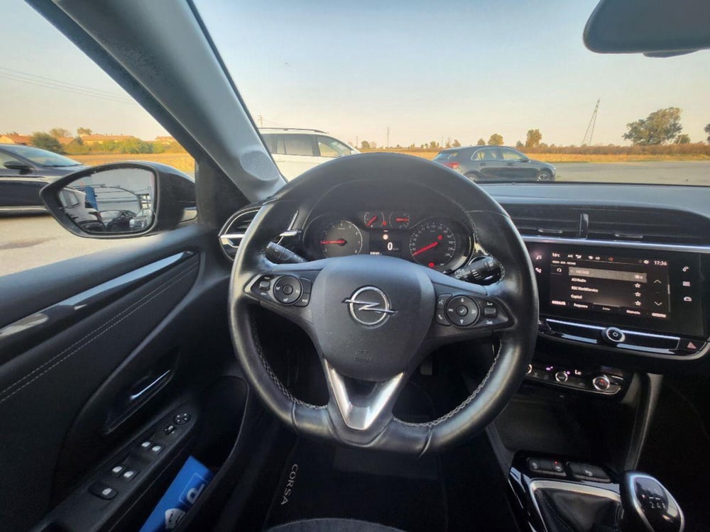 Opel Corsa usata a Milano (15)