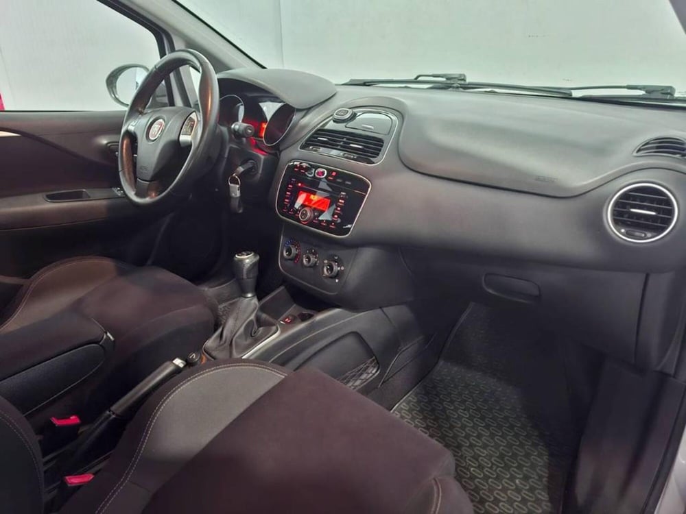 Fiat Punto usata a Torino (12)