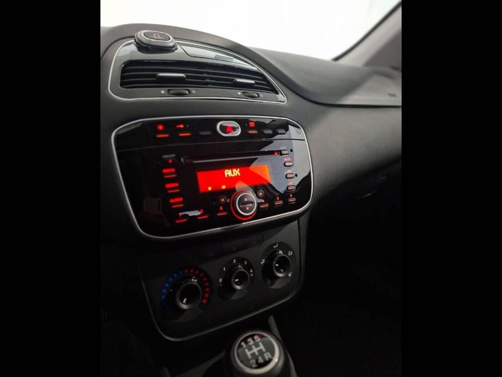 Fiat Punto usata a Torino (8)
