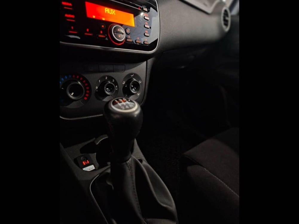 Fiat Punto usata a Torino (9)