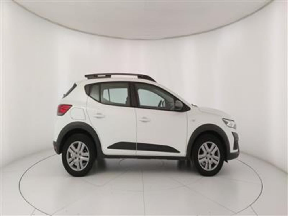 Dacia Sandero usata a Bari (9)