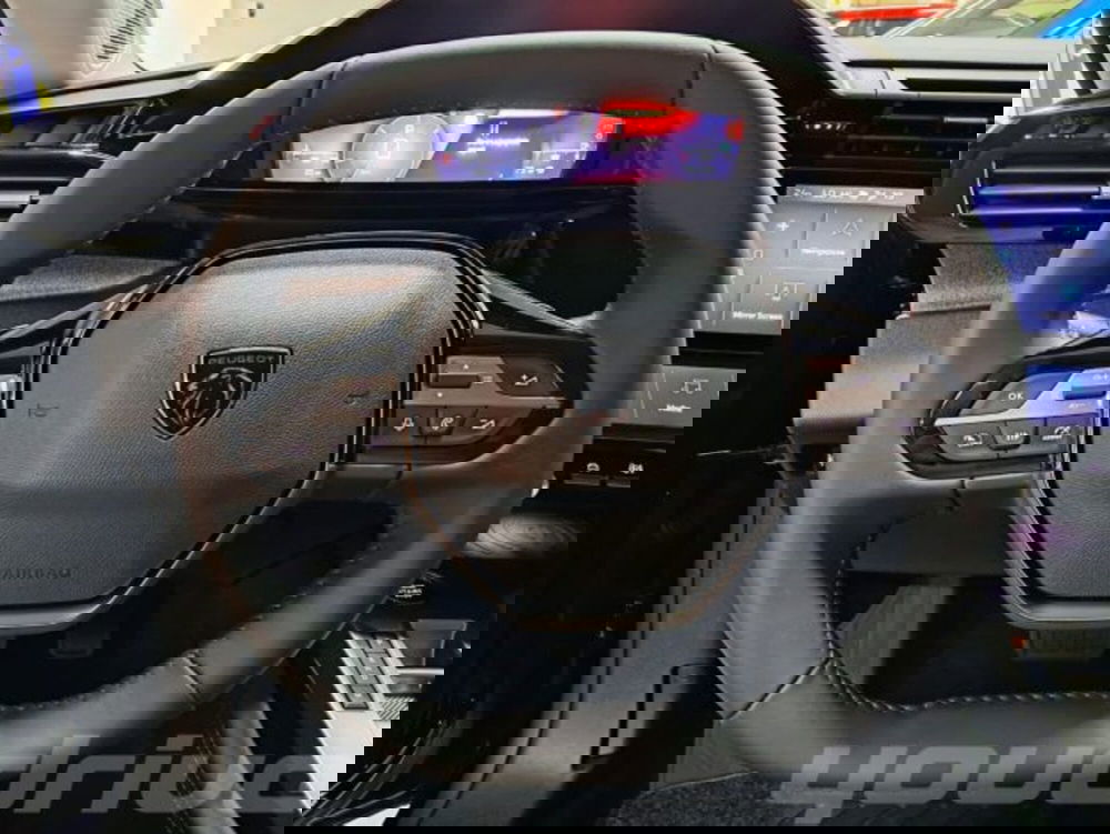 Peugeot 308 nuova a Napoli (10)