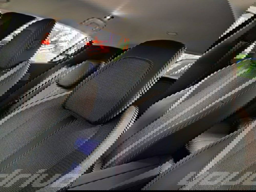 Peugeot 308 nuova a Napoli (19)