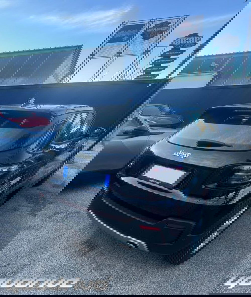 Jeep Avenger nuova a Napoli (3)