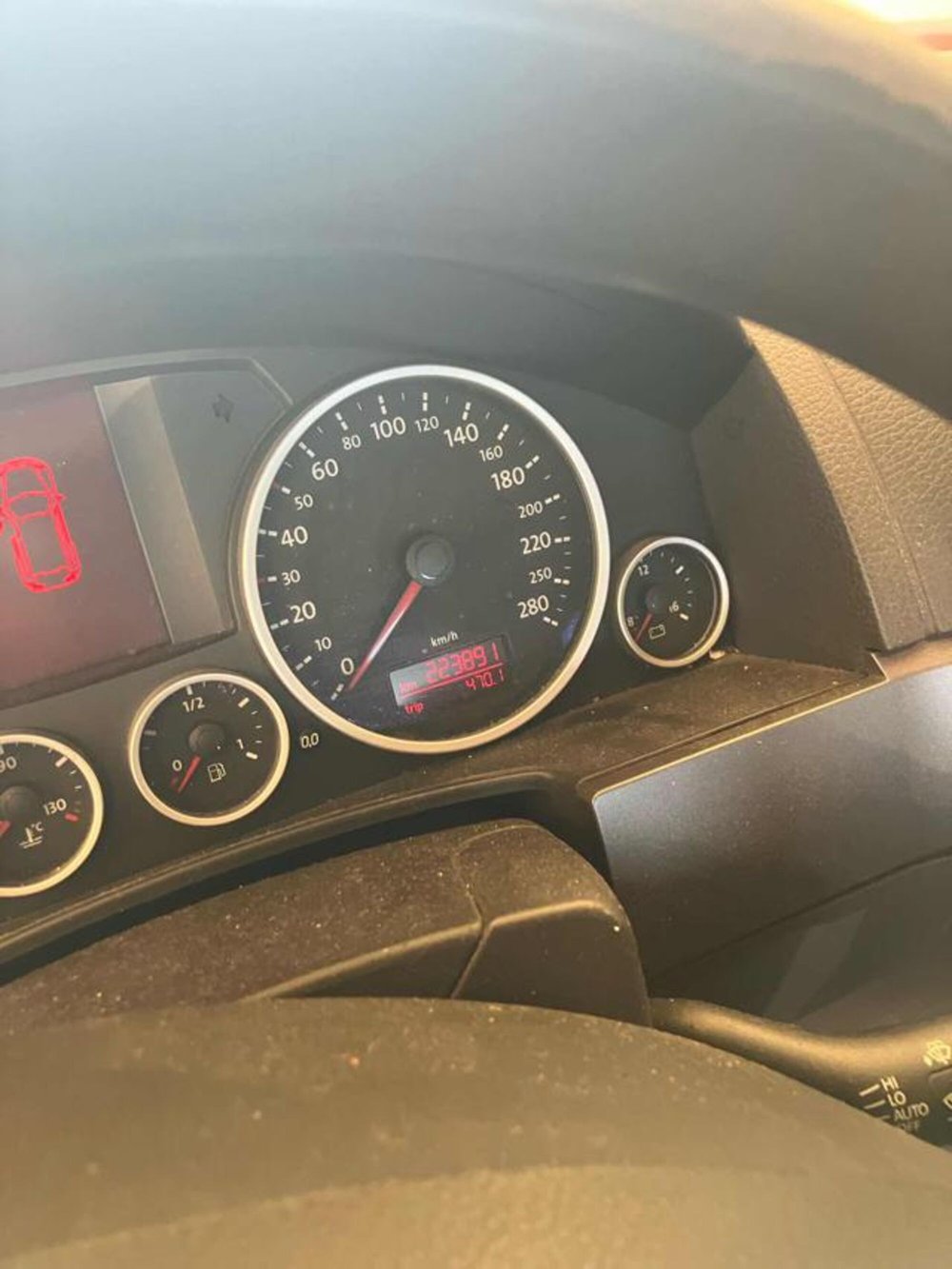 Volkswagen Touareg usata a Lucca (2)