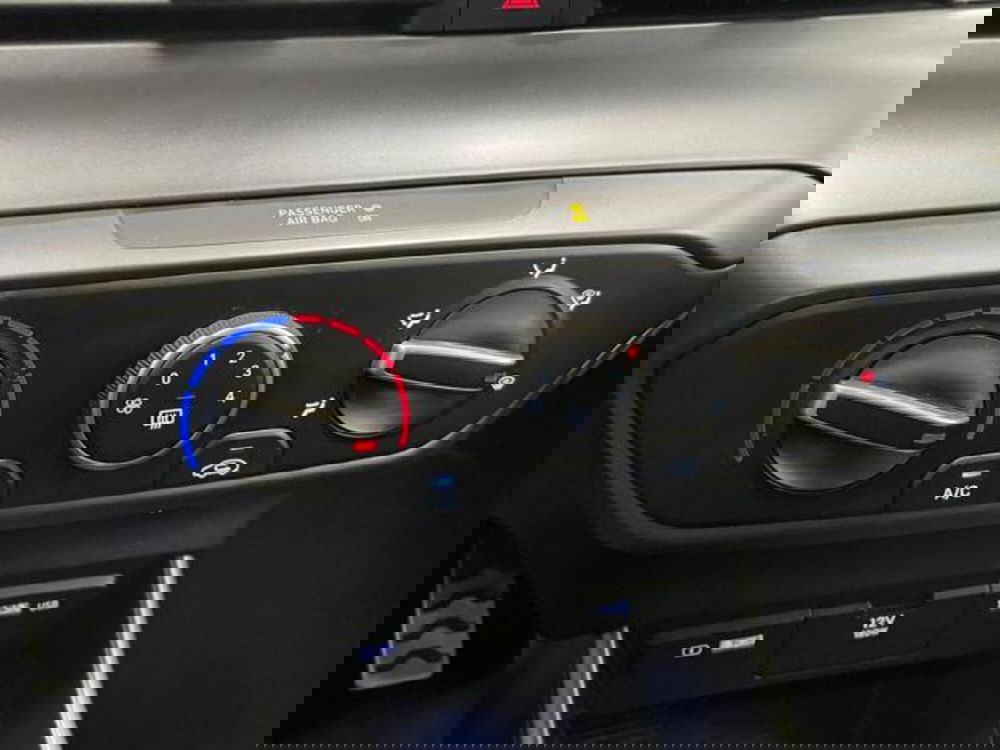 Hyundai Bayon usata a Como (17)