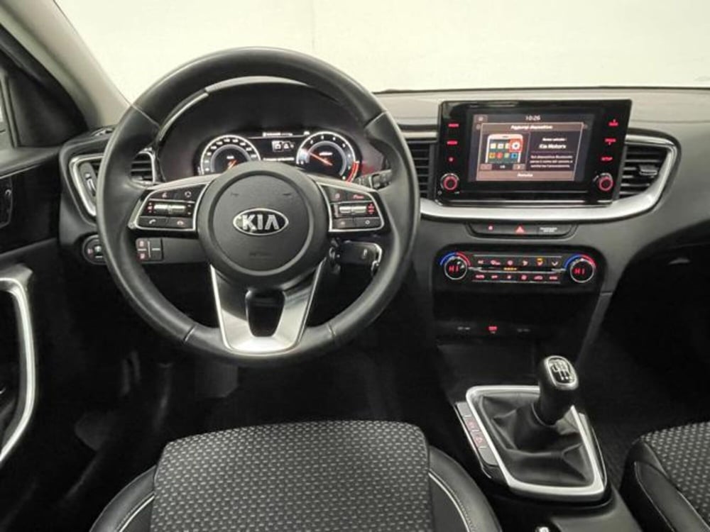 Kia XCeed usata a Como (10)