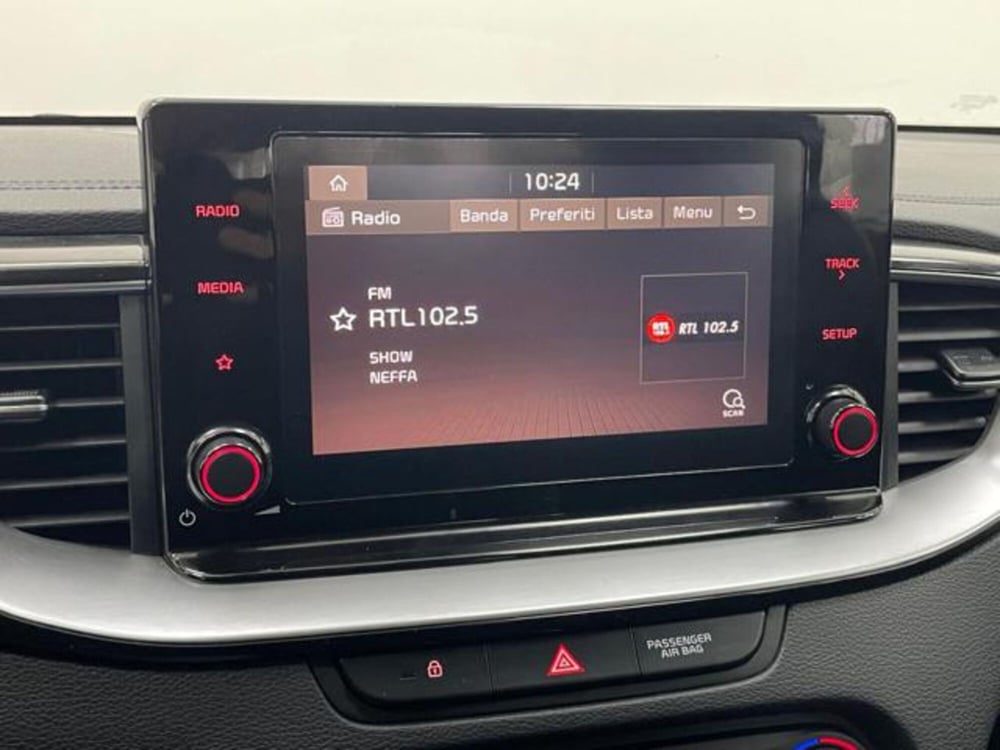 Kia XCeed usata a Como (13)