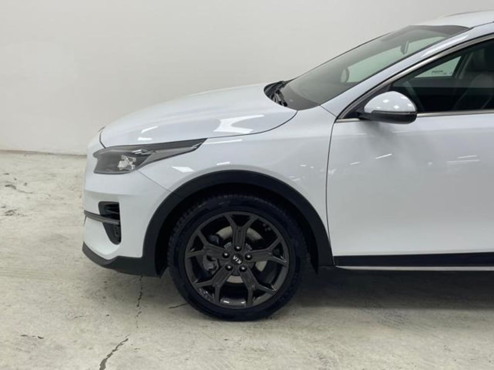 Kia XCeed usata a Como (9)