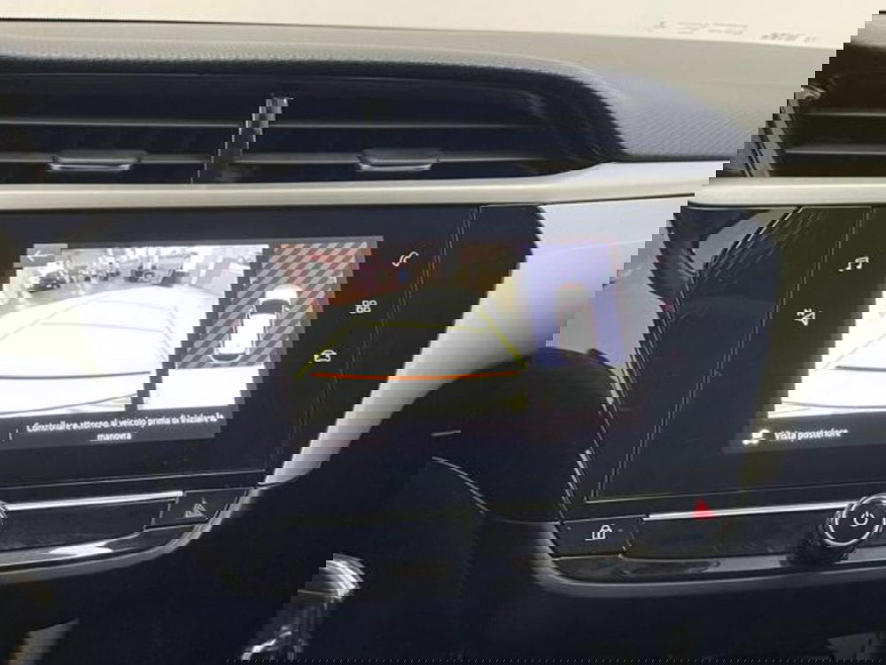 Opel Corsa usata a Como (16)