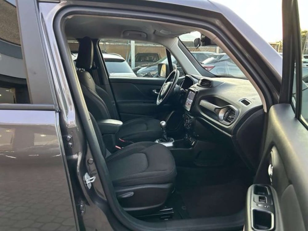 Jeep Renegade usata a Firenze (17)
