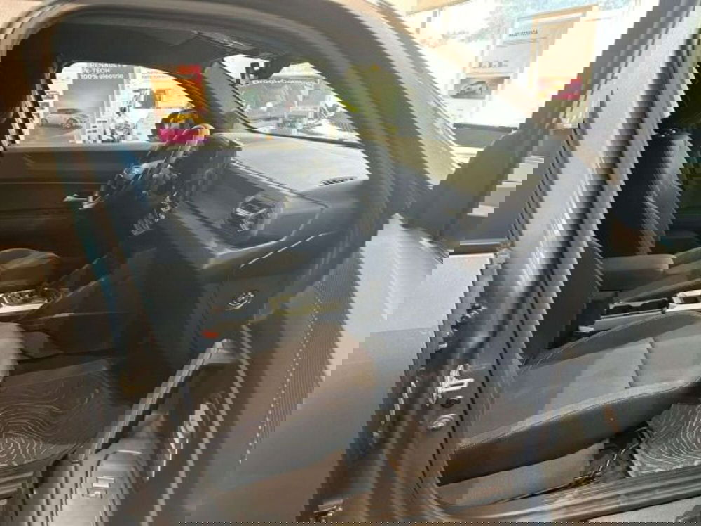 Dacia Duster nuova a Firenze (15)