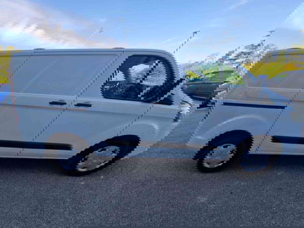 Ford Transit Custom Furgone usata a Bologna (4)